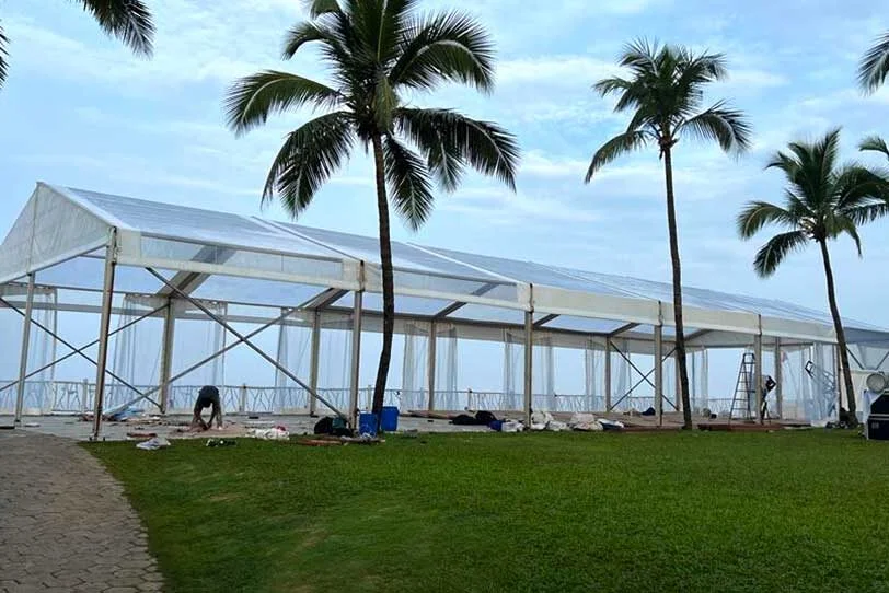 German Hangers - Image 1